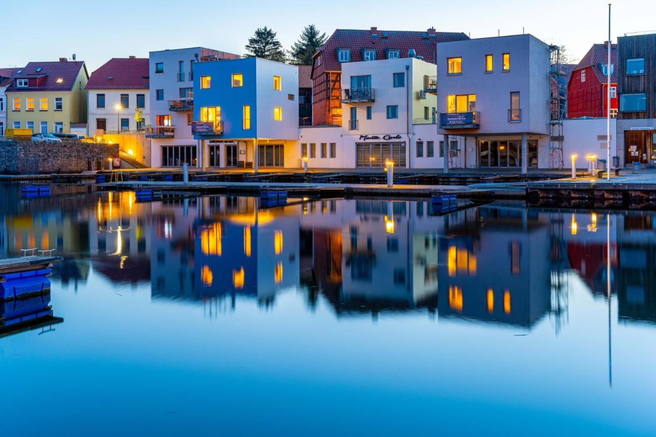 Ferienhaus Hafenblick Malchow  Buitenkant foto